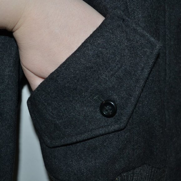 Grey DKNY Jeans Statement Cropped Wool Jacket w/ Oversized Knit Collar & Hem - Picture 5 of 10